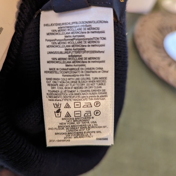 Brooks Brothers Marino Wool Ski Toque - Picture 3 of 4